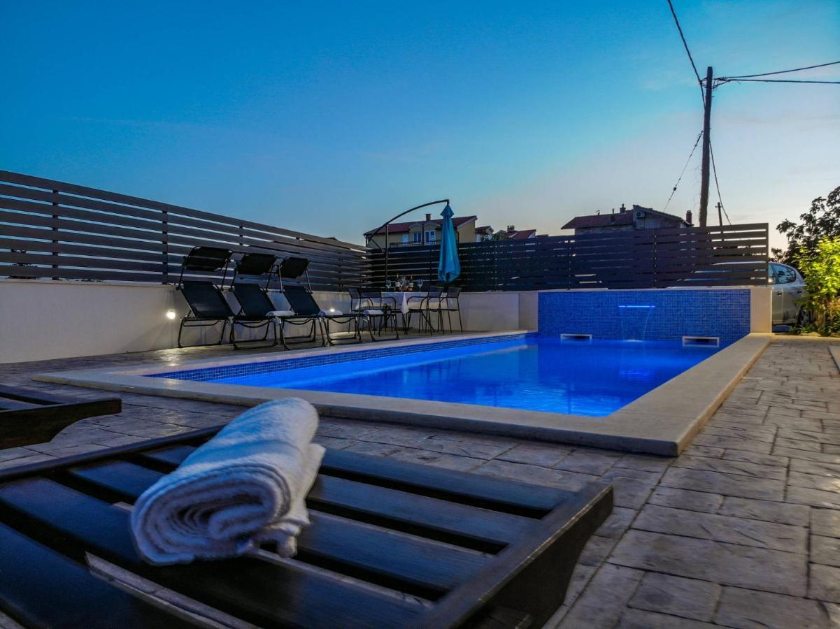 Apartmani Jukic Kaštela Exterior foto